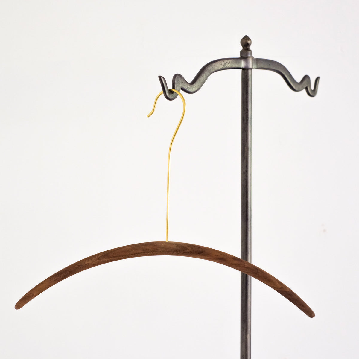 吉川和人 ハンガー Kazuto Yoshikawa Hanger