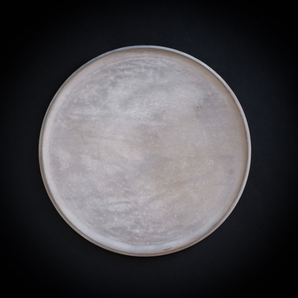 督田昌巳 丸縁盆 白錆漆 Masami Tokuda Round tray φ18.3cm (ETM25)