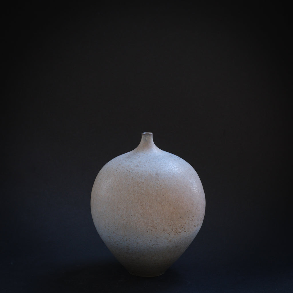 安藤由香  花器  Yuka Ando Vase (EYA16)