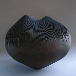 上治良充  制作物   Yoshimichi Joji  Leather sculpture 1