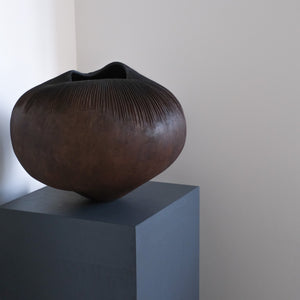 上治良充  制作物   Yoshimichi Joji  Leather sculpture 2