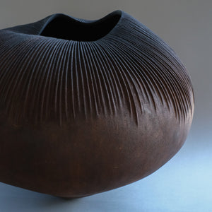 上治良充  制作物   Yoshimichi Joji  Leather sculpture 2