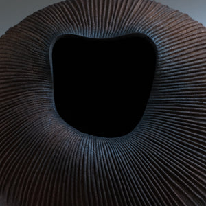 上治良充  制作物   Yoshimichi Joji  Leather sculpture 10