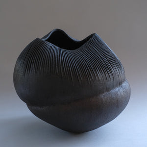 上治良充  制作物   Yoshimichi Joji  Leather sculpture 17