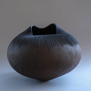 上治良充  制作物   Yoshimichi Joji  Leather sculpture 12