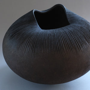 上治良充  制作物   Yoshimichi Joji  Leather sculpture 12
