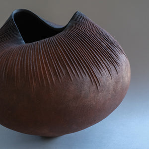 上治良充  制作物   Yoshimichi Joji  Leather sculpture 7