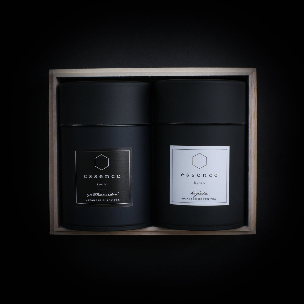 2缶ギフトセット (紅茶 ゆたかみどり ＋ ほうじ茶 )  |  Gift set of 2 tea cans ( Yutakamidori  Black Tea + Roasted Green Tea )