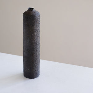 大山求 黒錆花器 L  Motomu Oyama iron vase (VMO4)