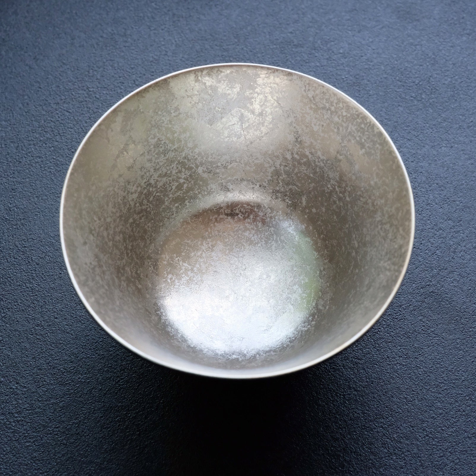 安西淳 銀彩酒杯  Jun Anzai Sake cup